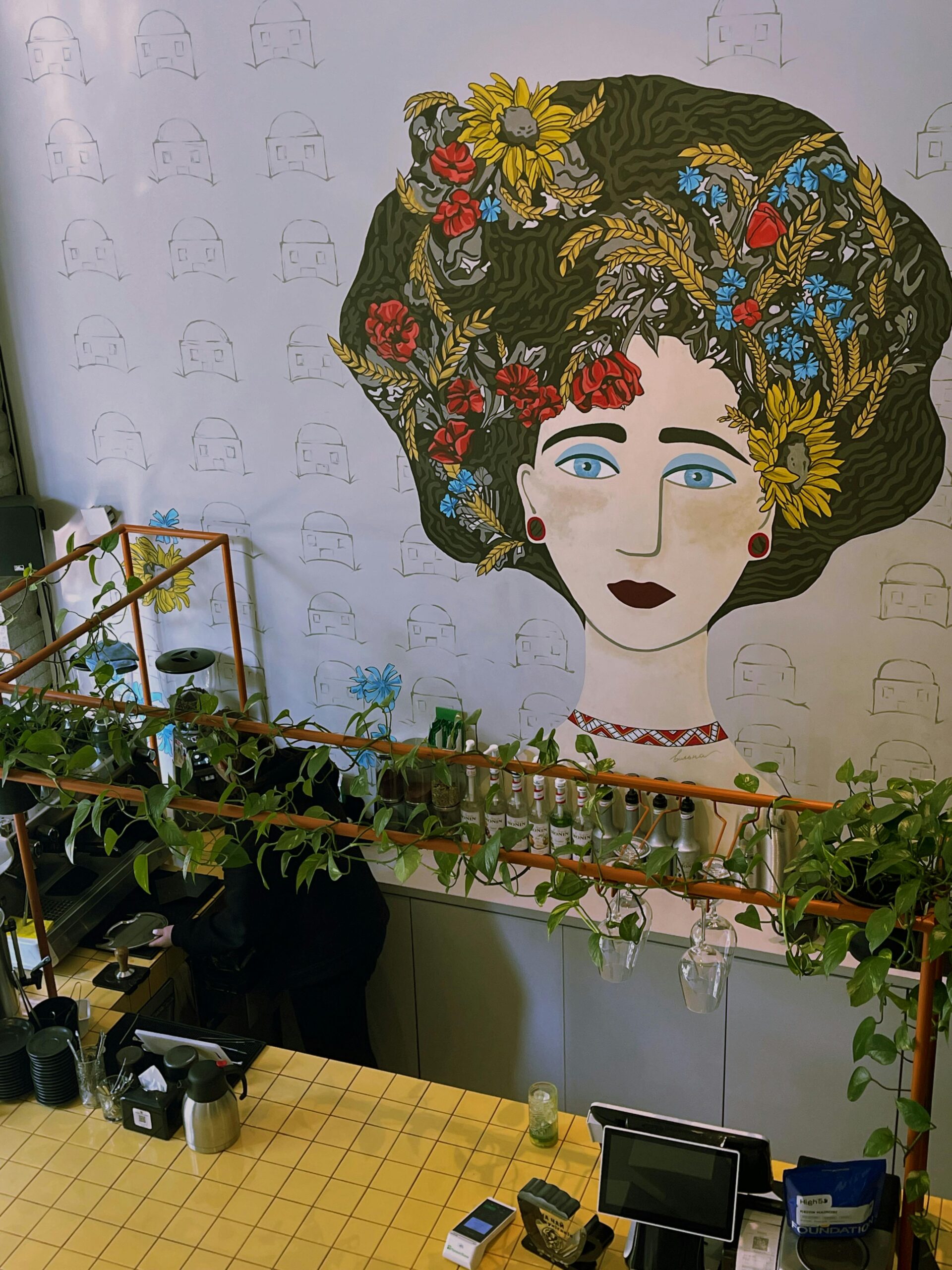 Art Deco Prints Style: Decorating with Wall Art